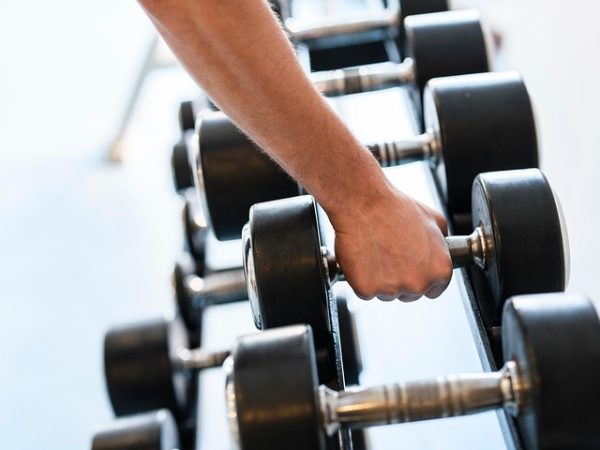 engin_akyurt-weights-8246972_640