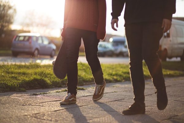 stocksnap-walking-2616643_640